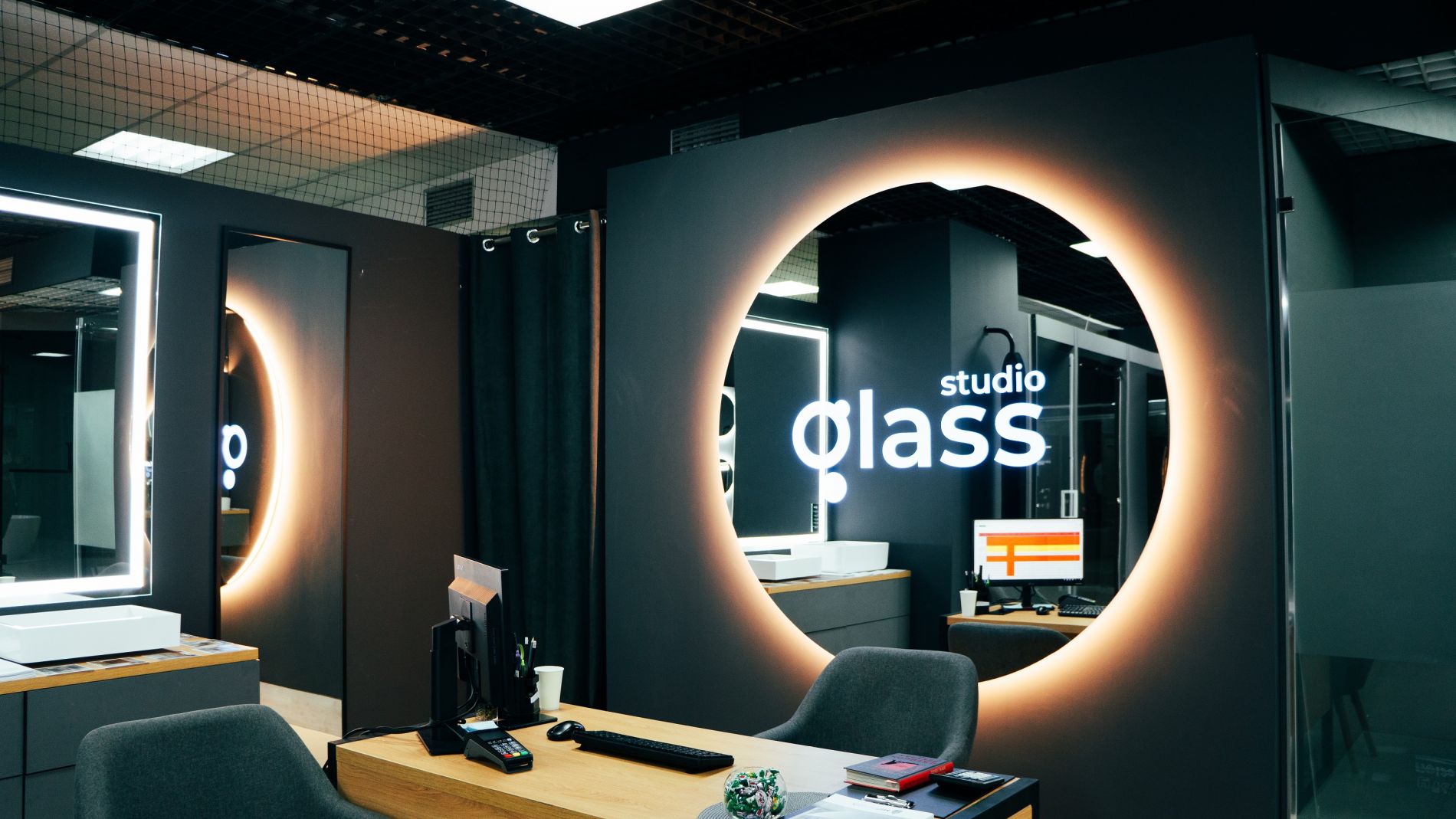 Studio Glass