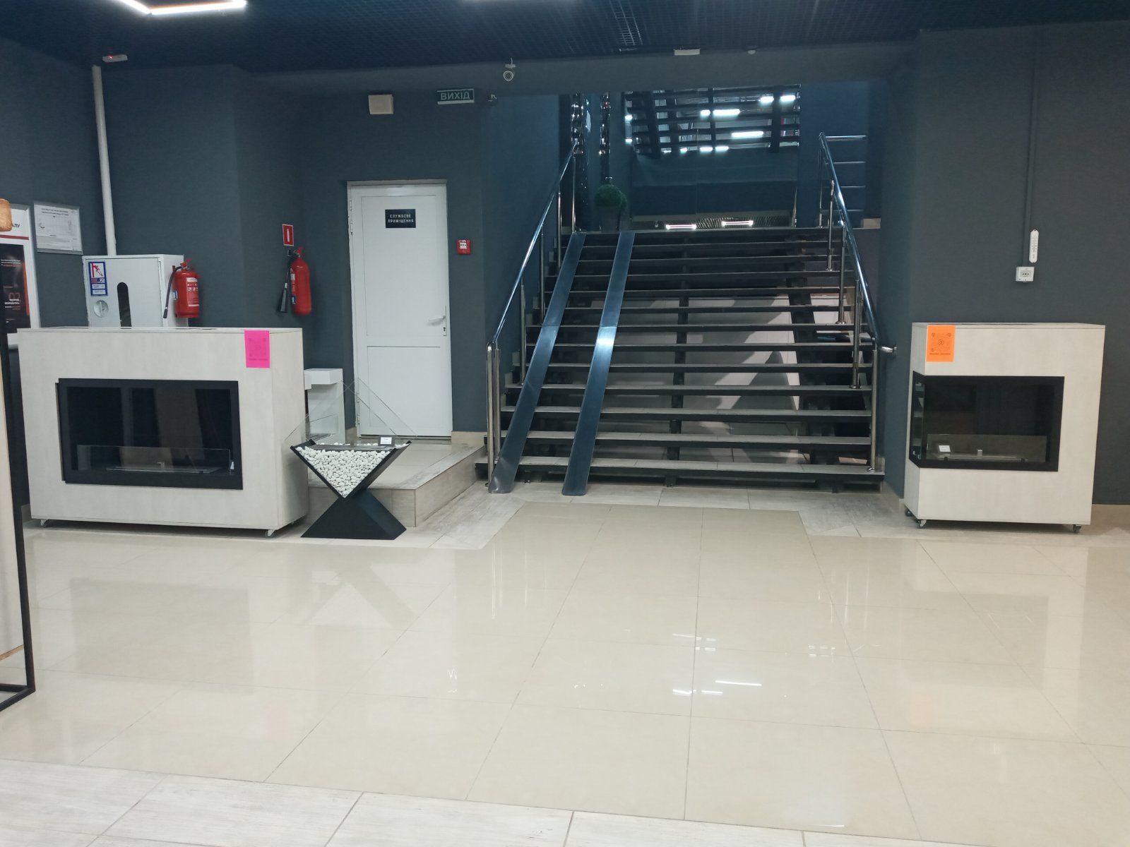 Відкриття салону Біокаміни в ТЦ МARK