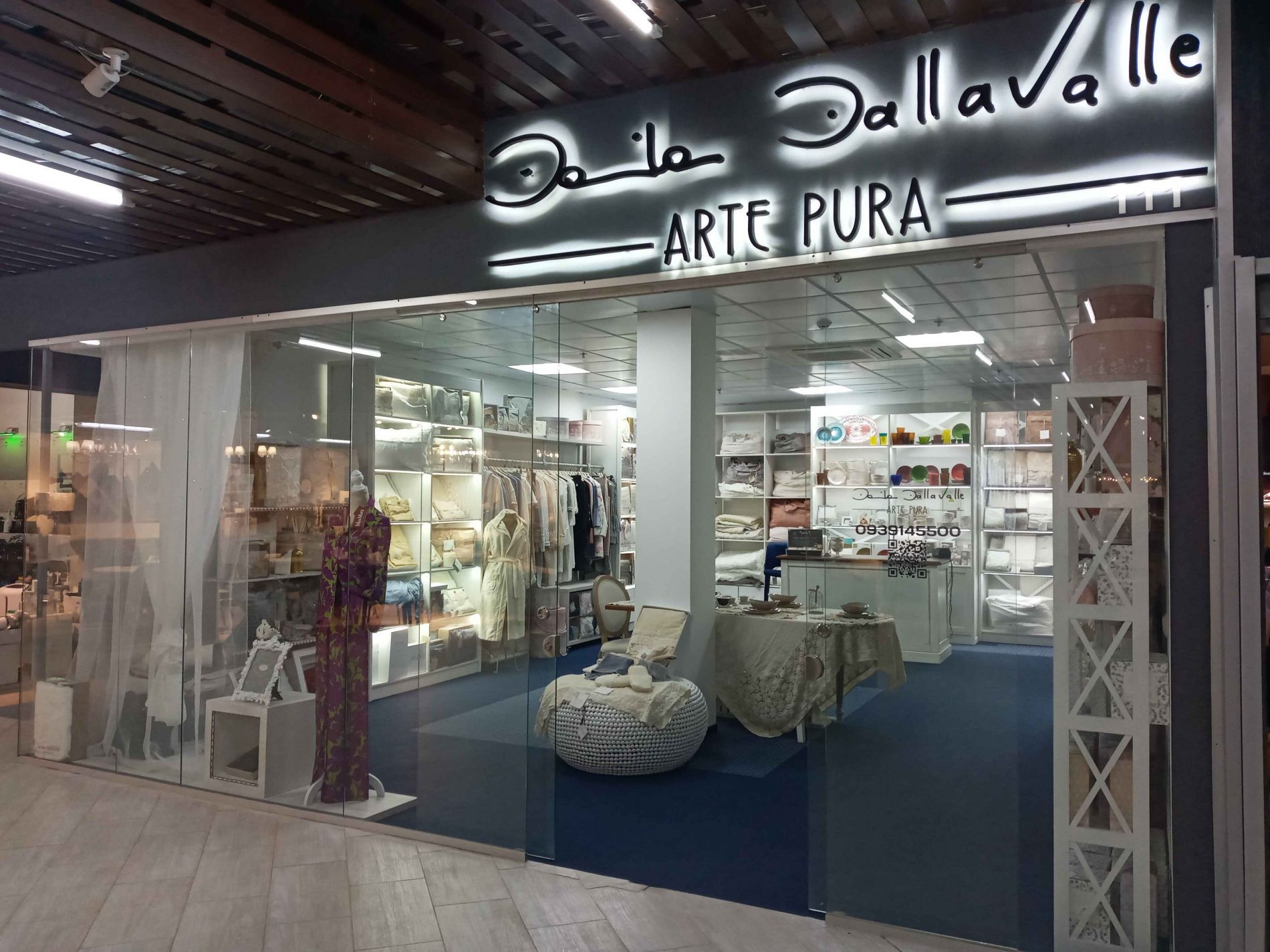 Відкриття оновленого салону Arte Pura