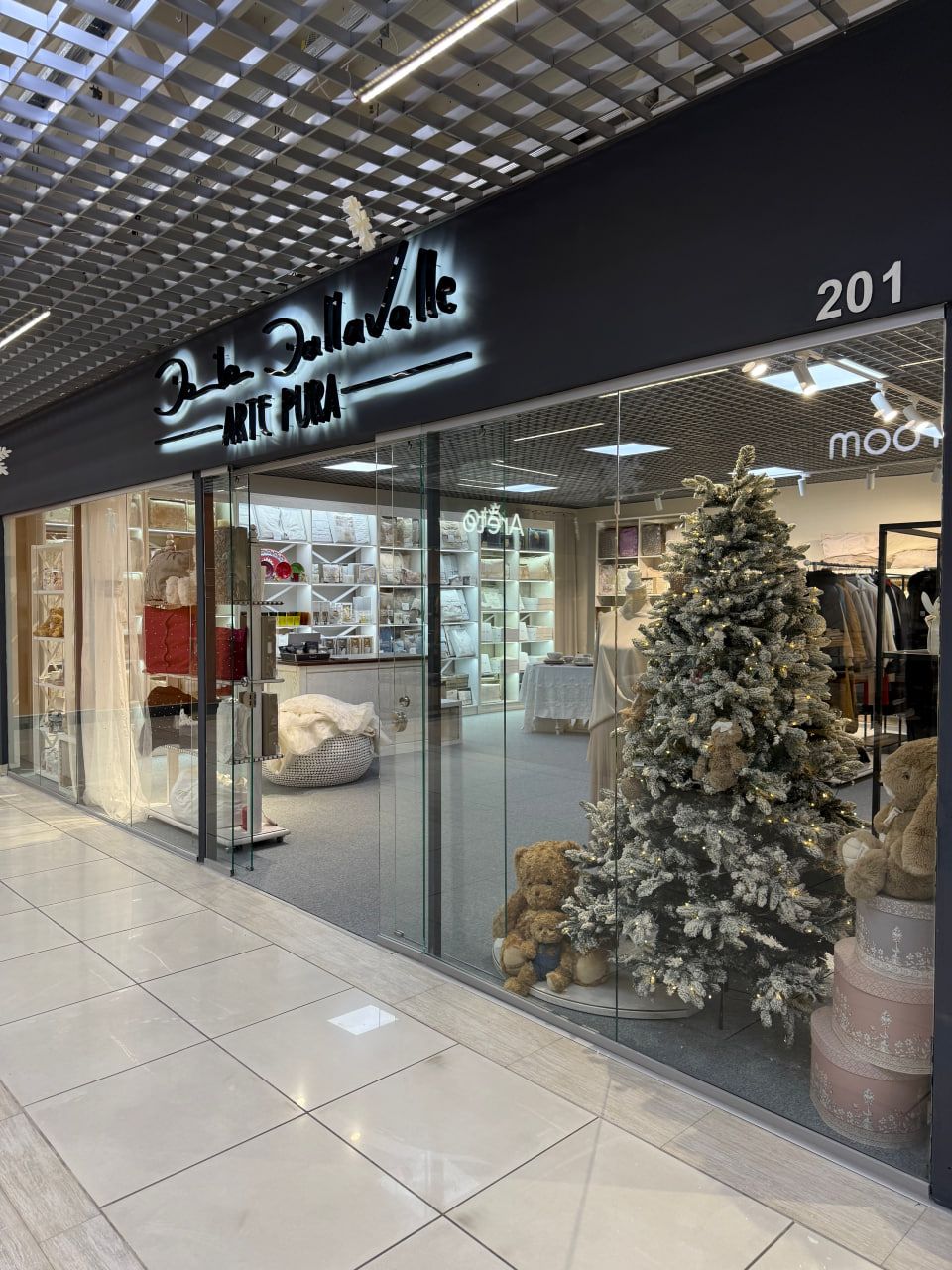 Відкриття оновленого салону Arte Pura