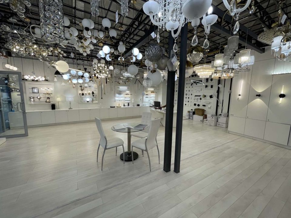 Салон світла Lumen розширився!