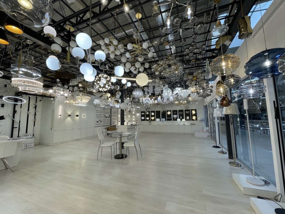 Салон світла Lumen розширився!