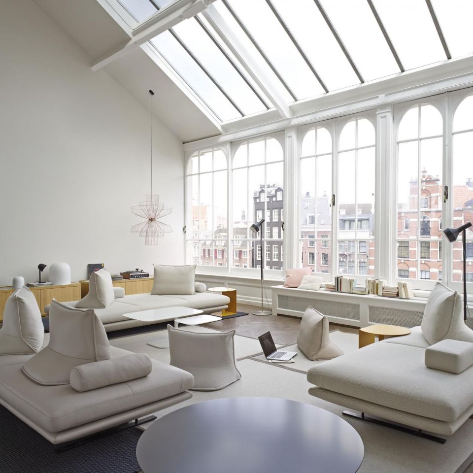 Відкриття салону Ligne Roset в ТЦ Mark