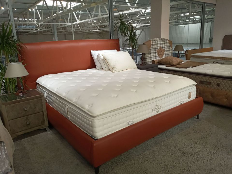 Dідкриття нового салону EWOS Bedding