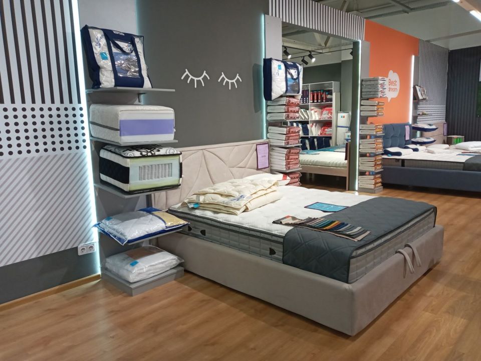 Відкриття оновленого салону Sleep&fly