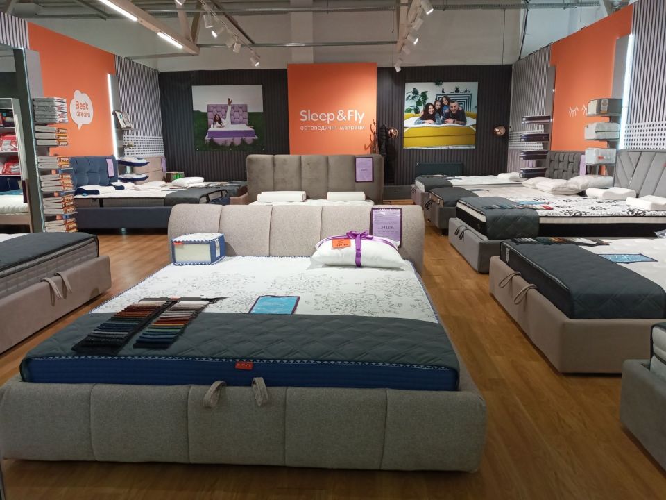 Відкриття оновленого салону Sleep&fly