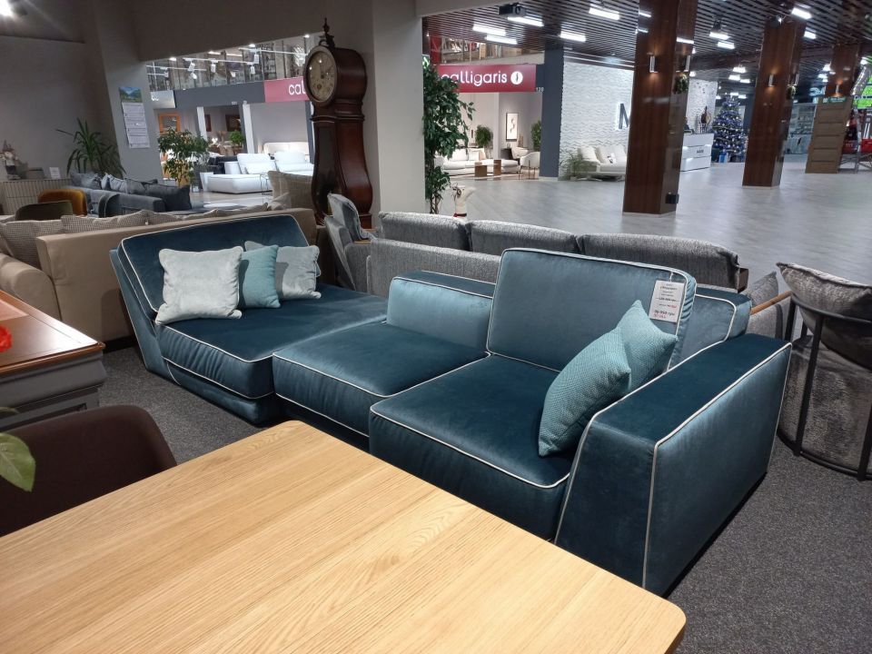 Відкриття оновленого салону Safo