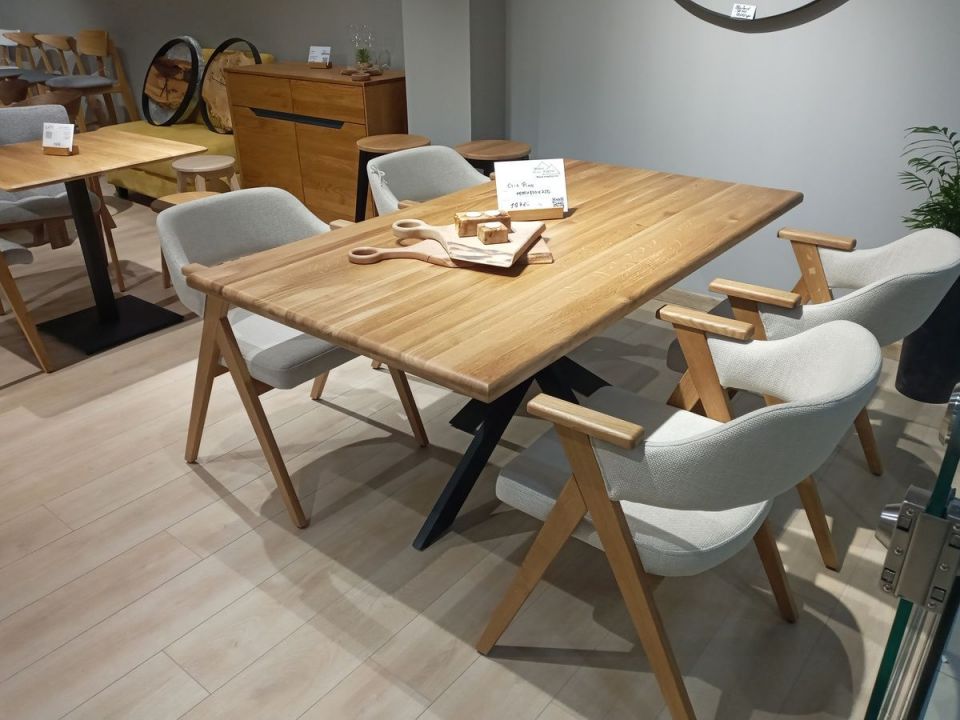 Відкриття оновленого салону Меблі Карпат